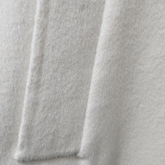 Write wool coat - Picture 3 of 8